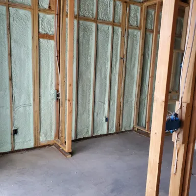 CLOSED CELL SPRAY FOAM