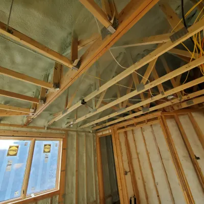 CLOSED CELL SPRAY FOAM